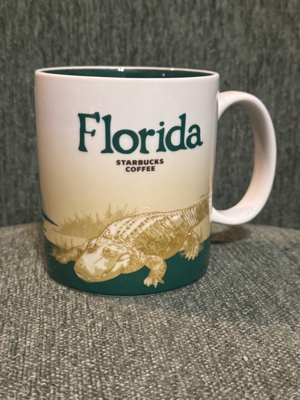 Starbucks Florida Green & Cream Alligator Coffee Mug